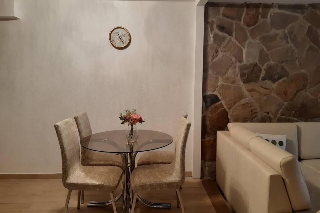 Apartmant Angel Wings โอมิช ภายนอก รูปภาพ